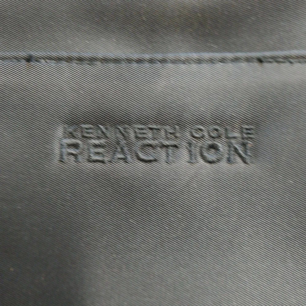 Kenneth Cole Reaction Black Tote Bag - Picture 2 of 7